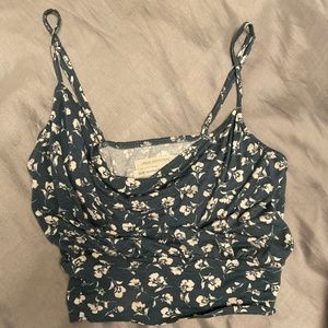 Urban Outfitters - Women's top